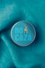 Pin "No a la caza" azul - Imagen 3